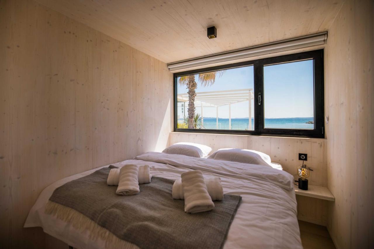 Arcadia Eco-Luxe Mobile Homes With Infinity Pool By Oiko Collection Privlaka  Esterno foto